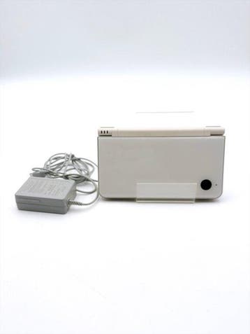 Nintendo - #2147.Nintendo DSi LL UTL-001 White – Charger,, Nieuw