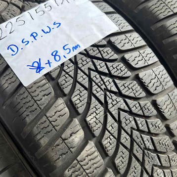 4 x Dunlop SP Winter Sport 225-55-17 Winterbanden 8,5mm, Auto-onderdelen, Banden en Velgen, Gebruikt, 17 inch, Band(en), Personenwagen