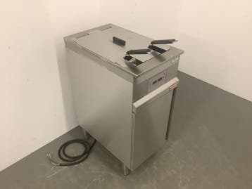 Salvis Friteuse - Deltahoreca, Verzenden, Gebruikt