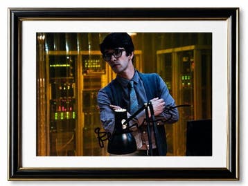 James Bond 007: No Time To Die - Ben Whishaw Singed James, Nieuw
