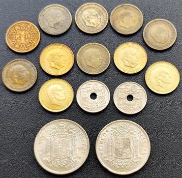 Spanje. Céntimos y Pesetas (19441974) · Lote de 15 monedas