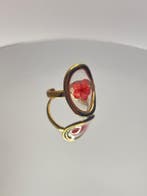 MoMo & More - Epoxy Forever Leaf Ring - Goudkleurig - RVS, Verzenden, Nieuw, Dame, Met edelsteen