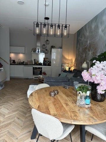 Te huur: Appartement Mahoniehout in Zaandam, Noord-Holland, Zaandam, Appartement