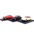 1:43 - Modelauto (3) - 3 Diecast Models of the iconic, Hobby en Vrije tijd, Modelauto's | 1:5 tot 1:12, Nieuw