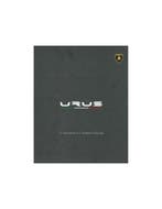 2018 LAMBORGHINI URUS BROCHURE ENGELS, Nieuw, Author