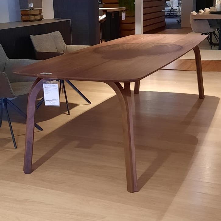 Eettafel Qliv, Mito, Huis en Inrichting, Tafels | Eettafels
