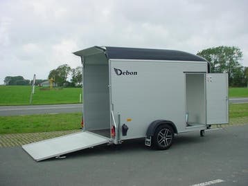 NIEUWSTAAT Debon Roadster 300 afm. 300x155x190cm 1300kg, Ophalen, Gebruikt