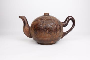 Theepot uit kokosnootschaal, Chinees, uit de late Qing- tot, Antiek en Kunst