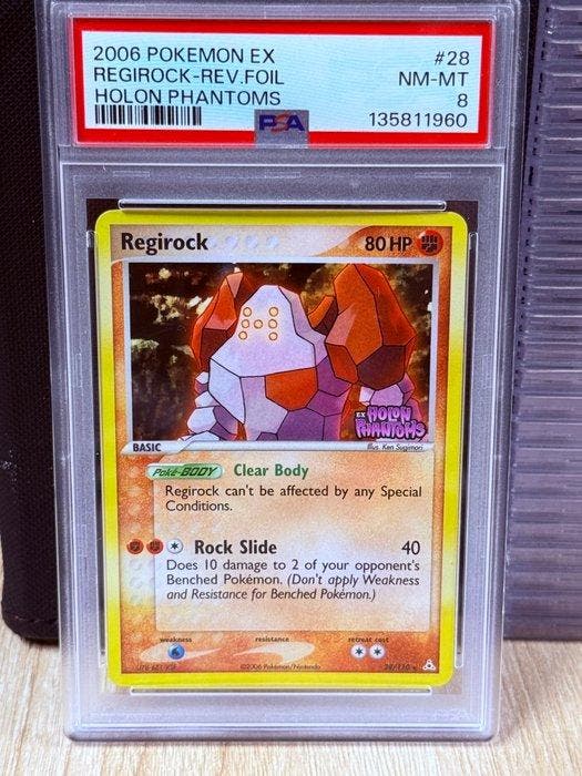 Pokémon - 1 Graded card - Regirock 28/110 Foil - PSA 8 - EX, Hobby en Vrije tijd, Verzamelkaartspellen | Pokémon