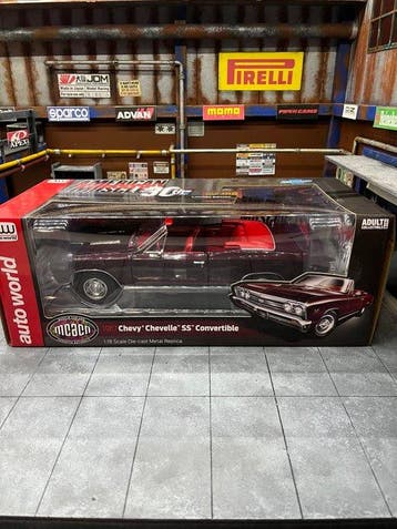 Autoworld 1:18 - Modelauto - Chevrolet Chevelle SS 396, Nieuw