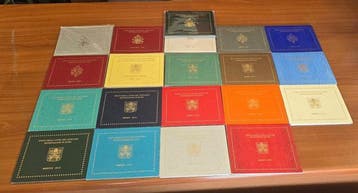 Vaticaan. Year Set (BU) 2003/2020 (20 sets)