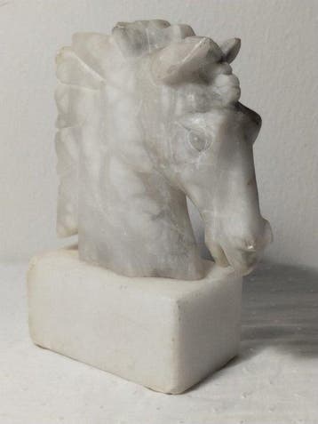 sculptuur, Testa di cavallo - 18 cm - Albast, Nieuw