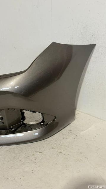 Toyota Auris Facelift voorbumper 52119-02K40, Ophalen, Gebruikt, Voor, Bumper