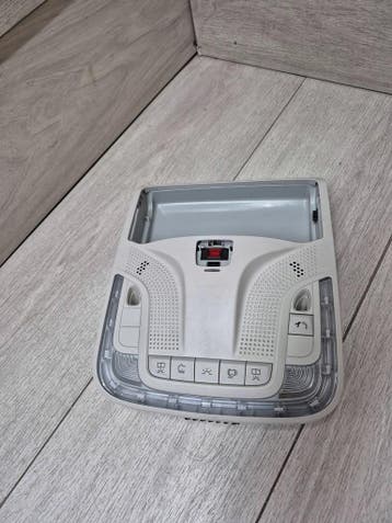 Mercedes-Benz Vito Viano W447 verlichting plafond A447900071, Auto-onderdelen, Interieur en Bekleding, Verzenden, Gebruikt