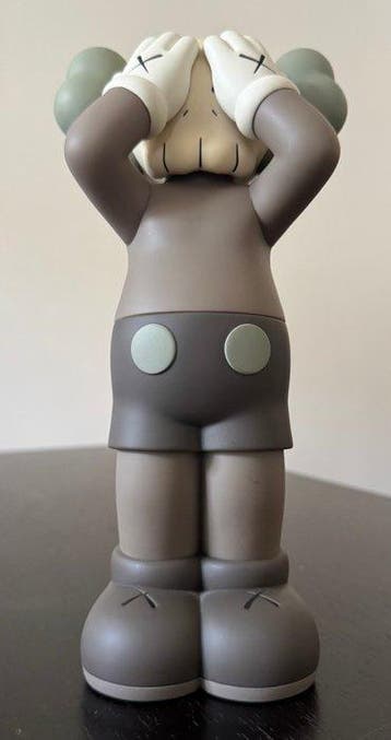 Kaws (1974) - Kaws Holiday: United Kingdom (Brown)
