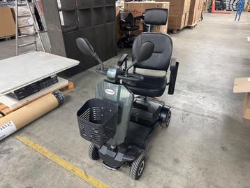 Online veiling: Sweetrich, Max Plus, elektrische scootmobiel, Nieuw
