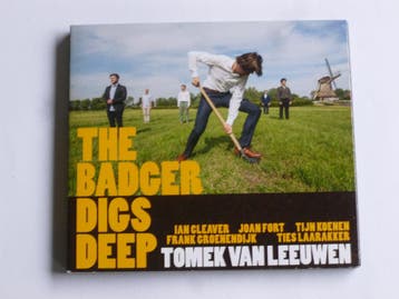 Tomak van Leeuwen - The Badger Digs Deep, Ophalen of Verzenden, Zo goed als nieuw