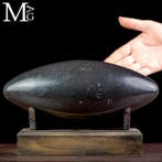 Uit een zeldzaam blok zwarte jaspis gesneden - Shiva Lingam