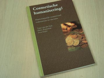 Ende, T. van den / Kunnema - Cosmetische humanisering ?...., Nieuw
