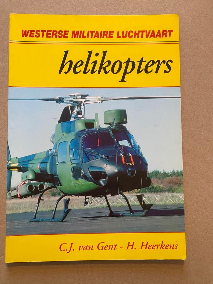 Westerse Militaire Luchtvaart - Gevechtshelikopters, Verzamelen, Militaria | Algemeen, Luchtmacht, Boek of Tijdschrift, Ophalen of Verzenden