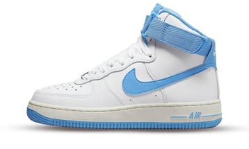 Nike Air Force 1 High OG QS University Blue (W), Nieuw