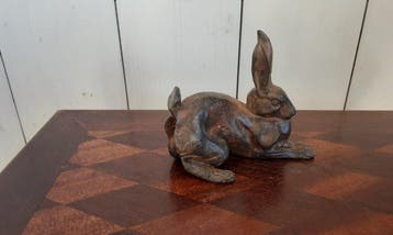 P. Chenet - Beeldje, Konijn - 10 cm - Brons