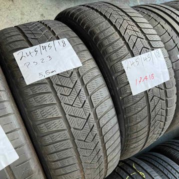 2 x Pirelli Sottozero 3 245-45-18 Winterbanden 5,5mm, 18 inch, Band(en), Personenwagen, Gebruikt