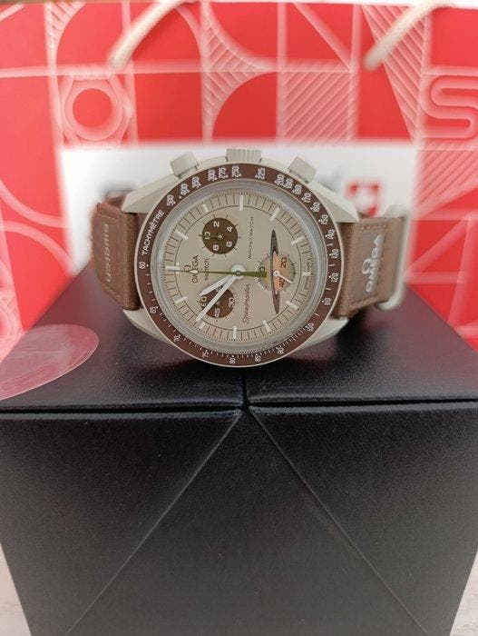 Omega x Swatch - MoonSwatch - Mission to Saturn - Zonder, Sieraden, Tassen en Uiterlijk, Horloges | Heren