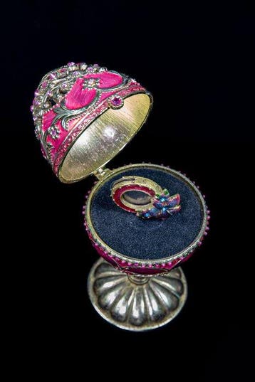 Faberge stijl ei speeldoos verguld kristallen Wallace -