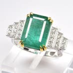 Ring Platina - 6.99ct. tw. Smaragd - Diamant, Nieuw