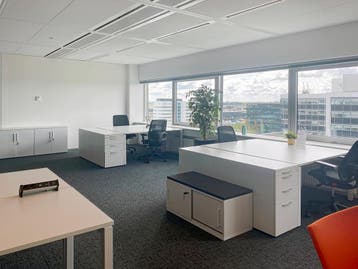 Kantoorruimte in Regus The Base, Verzenden
