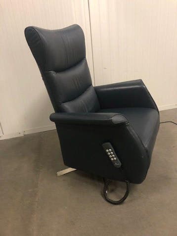Prominent sta op stoel Wilson donkerblauw leder (Stoelen), Huis en Inrichting, Ophalen of Verzenden, Gebruikt