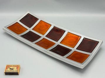 Mooie unieke design schaal op voet - Schaal - Aluminium