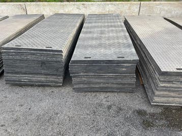 Gebruikte kunststof rijplaten - grote voorraad beschikbaar, Ophalen of Verzenden, Gebruikt