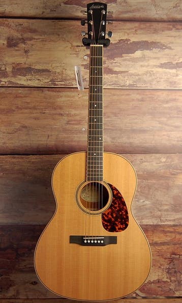 OPRUIMING!! Larrivee L-03-MH-0 Westerngitaar Incl. Koffer, Ophalen of Verzenden, Nieuw, Western- of Steelstringgitaar, Met koffer