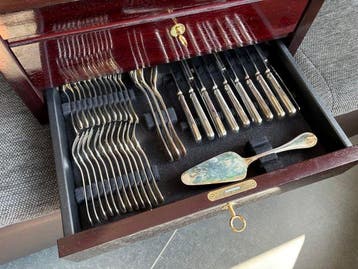 Robbe und Berking - Bestekset (70) - Franzosisch Perl -