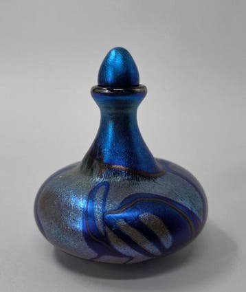 John Ditchfield - sculptuur, Unica massief glas met stopper