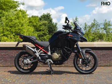 Ducati Multistrada V4 S Akrapovic|Garantie 05/2027|Carbon, Motoren, Occasion, 4 cilinders, Motorrijbewijs A, Sport