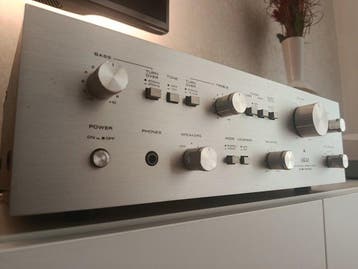 Akai - AM-2400 Solid state geïntegreerde versterker, Nieuw