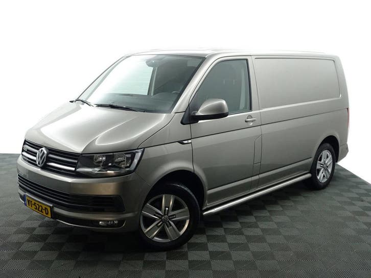 Volkswagen Transporter L1H1 | Financial Lease voor 329 p/mn, Auto's, Volkswagen, Dealer onderhouden, Lease, Zwart, Handgeschakeld