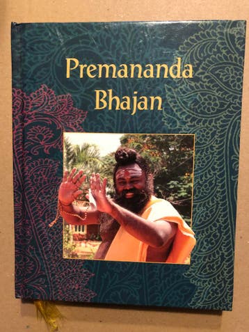 Premananda Bhajan - Mantras - Gebeden - Liederen - NIEUW, Boeken, Ophalen of Verzenden, Zo goed als nieuw, Overige onderwerpen