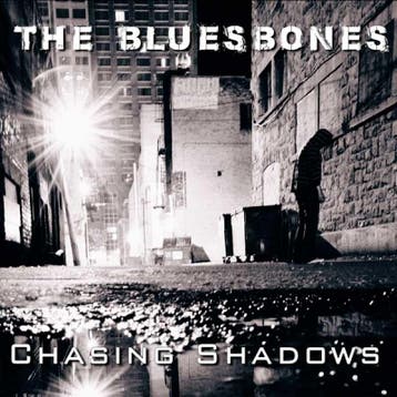 cd - the bluesbones - CHASING SHADOWS (nieuw), Cd's en Dvd's, Cd's | Overige Cd's, Verzenden, Zo goed als nieuw