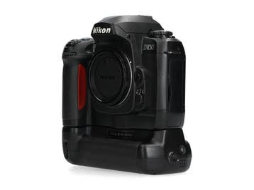 Nikon D100 - 1 jaar garantie, Ophalen of Verzenden, Zo goed als nieuw, Nikon