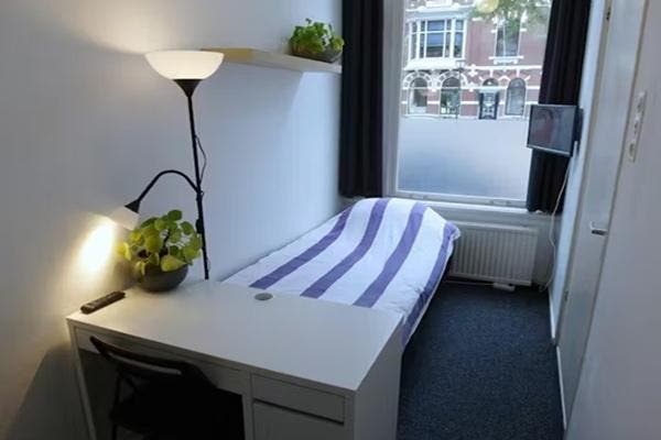 Kamer Avenue Concordia in Rotterdam, Huizen en Kamers, Kamers te huur, 20 tot 35 m², Rotterdam