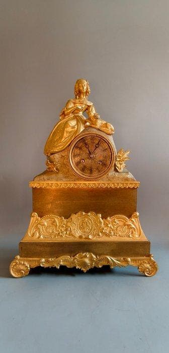 Figurale pendule - - Verguld messing - 1800-1850, Antiek en Kunst