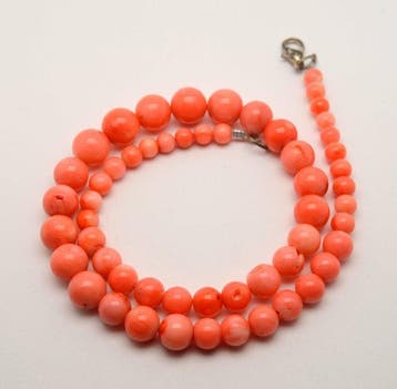 Koraal - Vintage Angel Skin Roze Koraal 45,1g - Halsketting, Verzamelen, Mineralen en Fossielen
