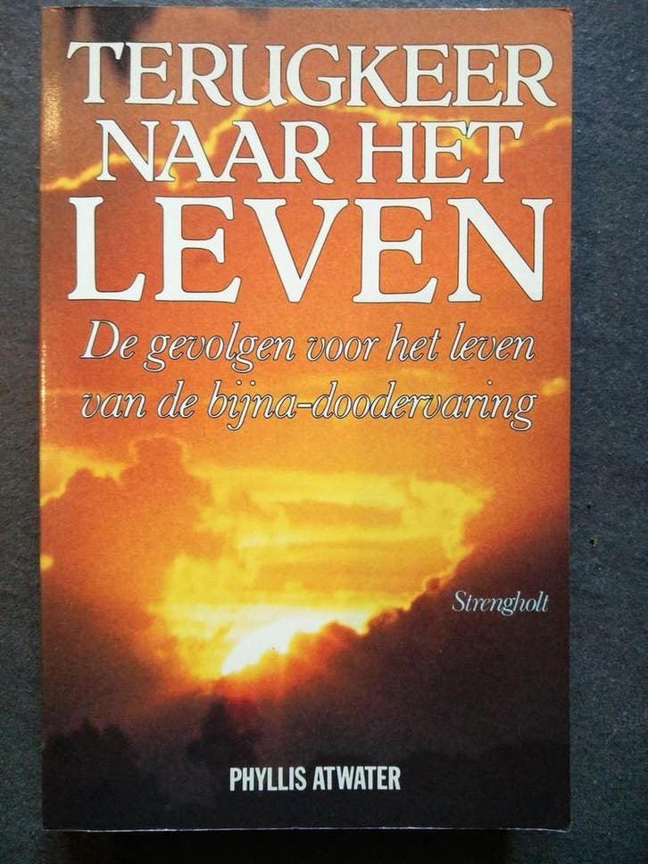 TERUGKEER NAAR HET LEVEN 9789060106853 Atwater, Boeken, Overige Boeken, Gelezen, Verzenden
