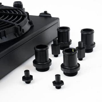 CSF Universal Half Radiator w/-16AN & Slip-On Fittings/12in, Auto-onderdelen, Motor en Toebehoren, Ophalen of Verzenden, Nieuw
