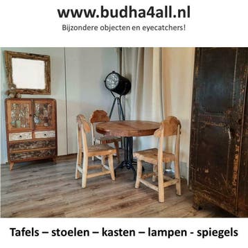 Oude kast op wielen, zo'n 150 jaar oud! Teakhout opbergkast, Antiek en Kunst, Antiek | Meubels | Kasten, Ophalen of Verzenden
