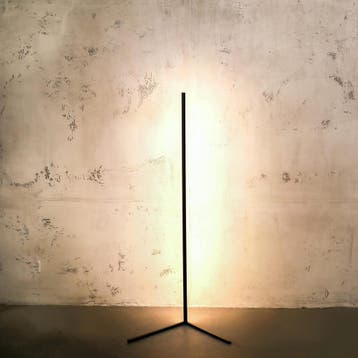 LED Hoeklamp Zwart - Dimbaar | Retourdeal 51% Korting, 100 tot 150 cm, Japans minimalistisch, Ophalen of Verzenden, Zo goed als nieuw
